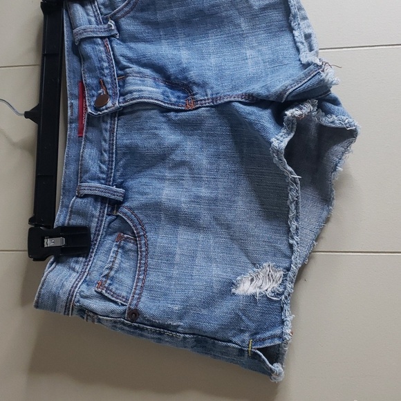 Forever 21 Light Wash Shorty Short Jean  Frayed shorts - Picture 2 of 6